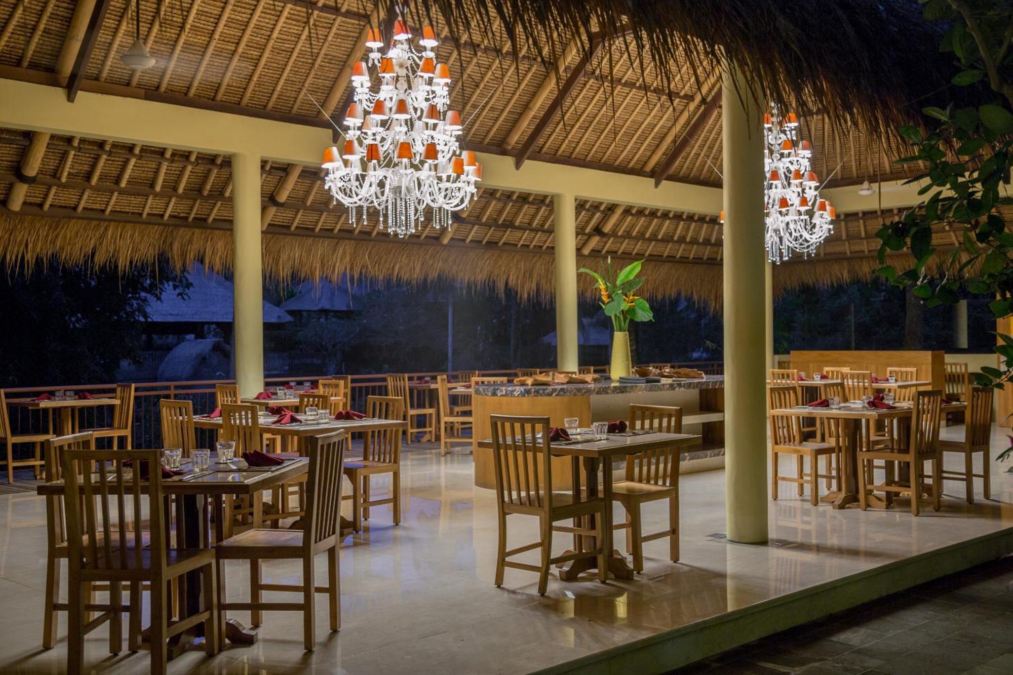 Komaneka At Rasa Sayang सहारा Ubud (Bali)